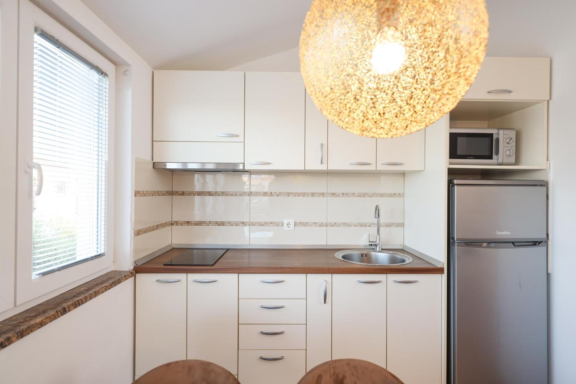 Apartments Anita Nin Εξωτερικό φωτογραφία